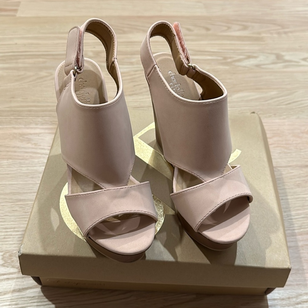 Brand new wedge sandals